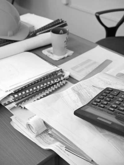 NQF4-admin-4732948_B&W NQF4-admin-4732948_B&W