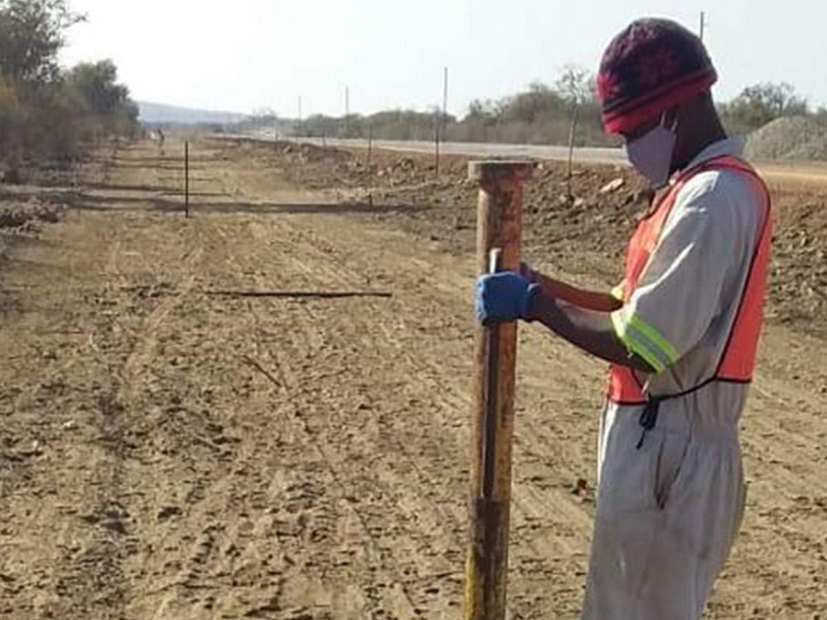 Fencing installation - Image 4