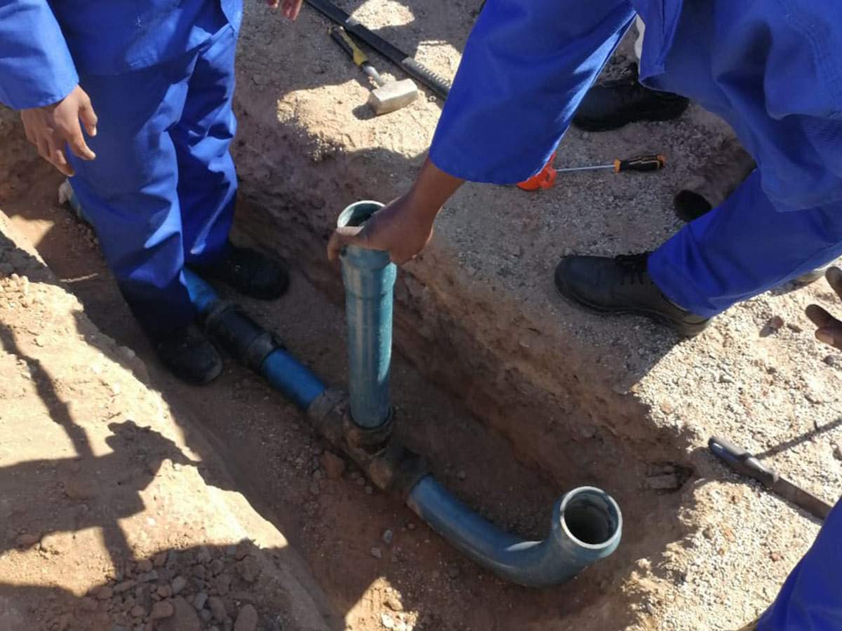 Water and drainage pipe repairer NQF2